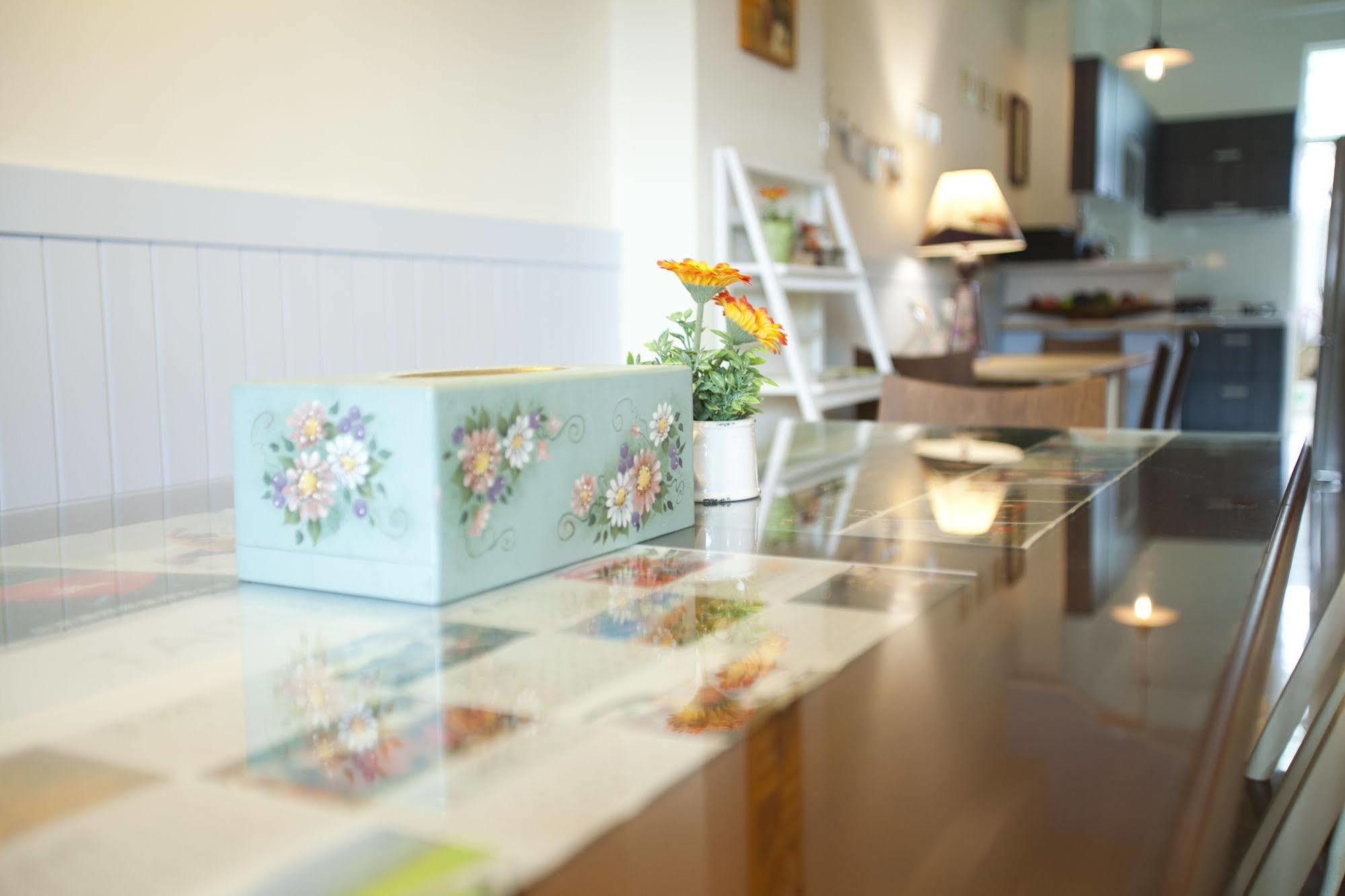 Blue Cotton Candy B&B Taitung Екстериор снимка